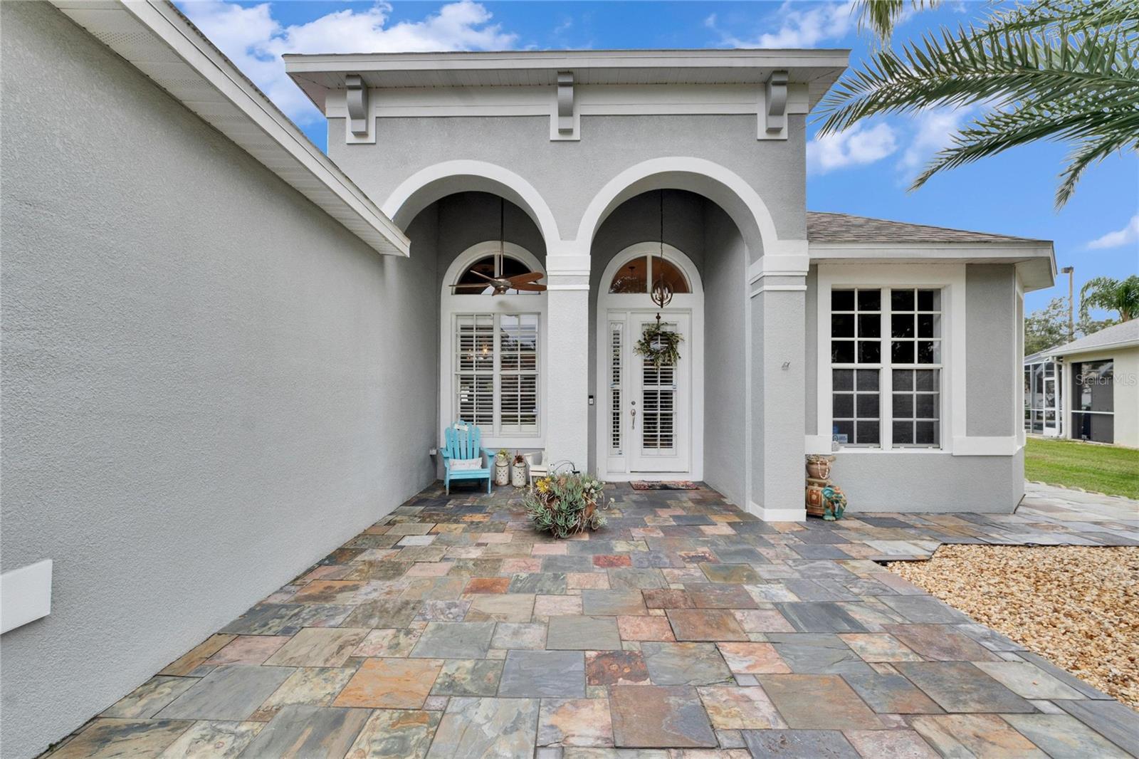 TRAVERTINE ENTRY