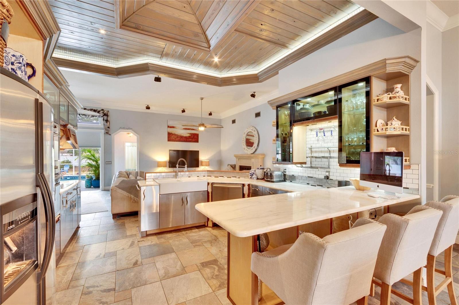 CUSTOM KITCHEN WITH BREAKFAST BAR