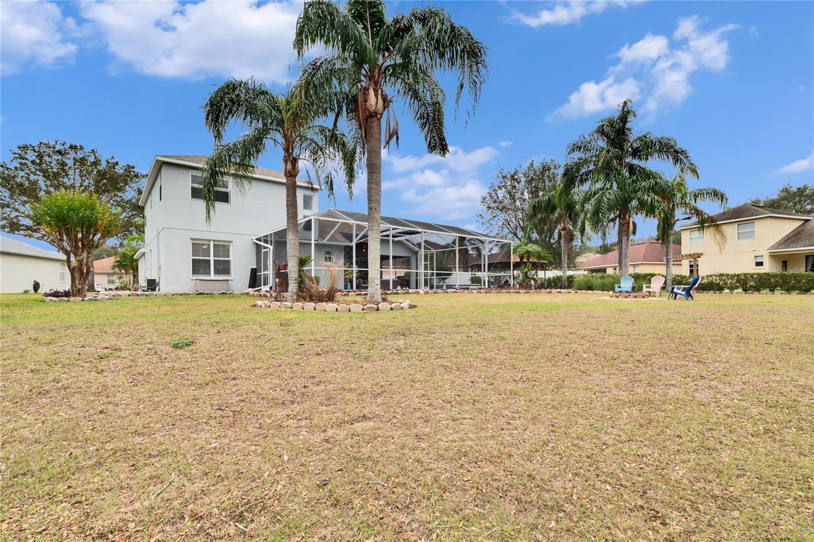 LARGE BACKYARD & SCREENED LANAI