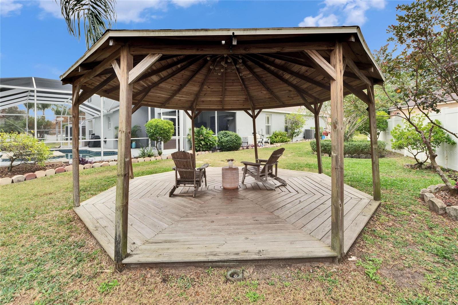 CUSTOM GAZEBO