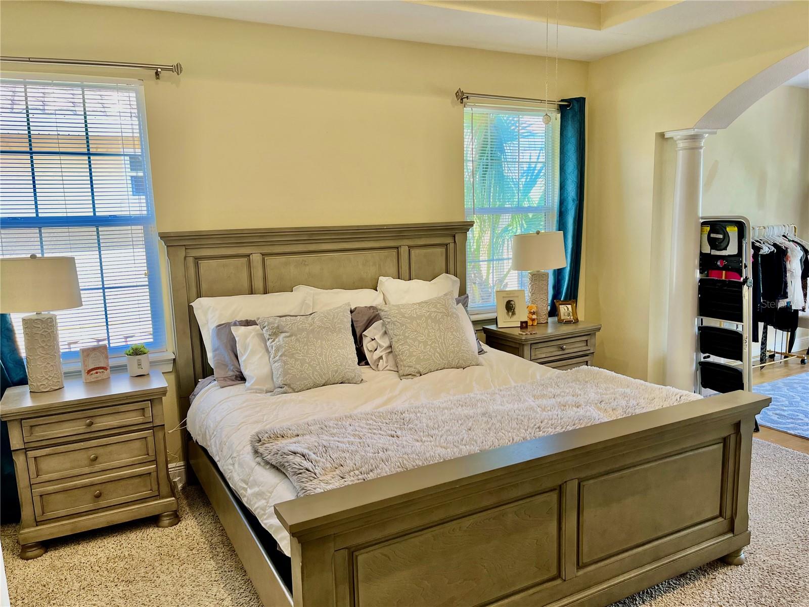 Huge primary bedroom
