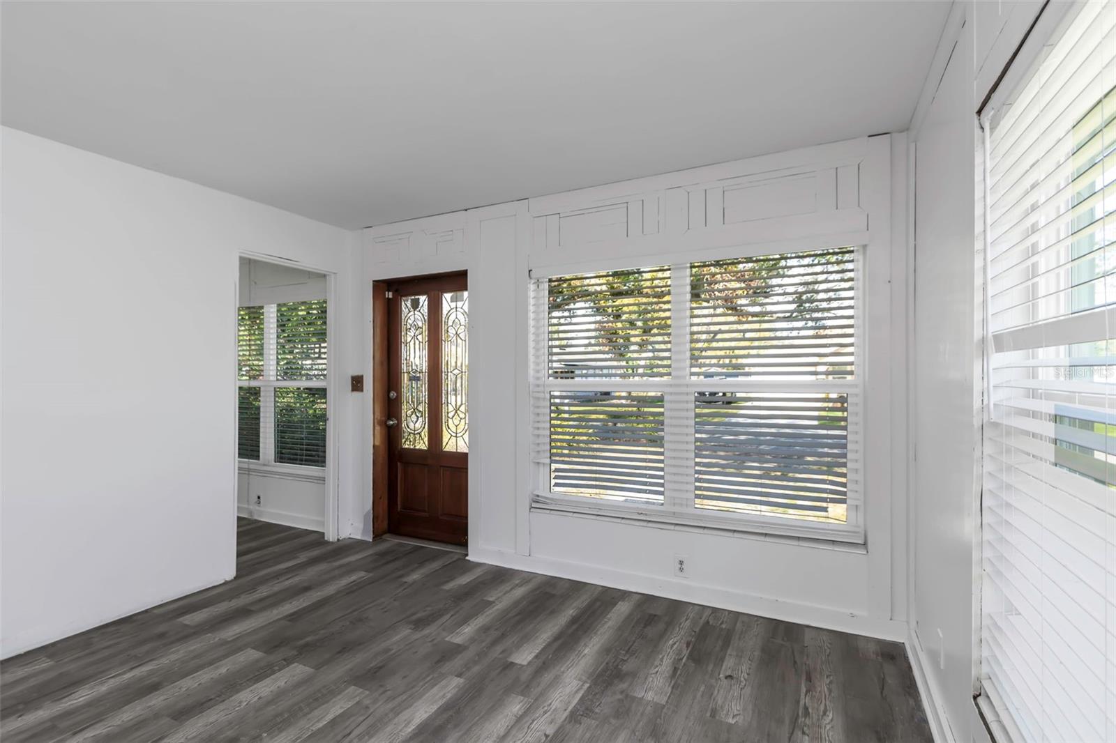 formal living room /office