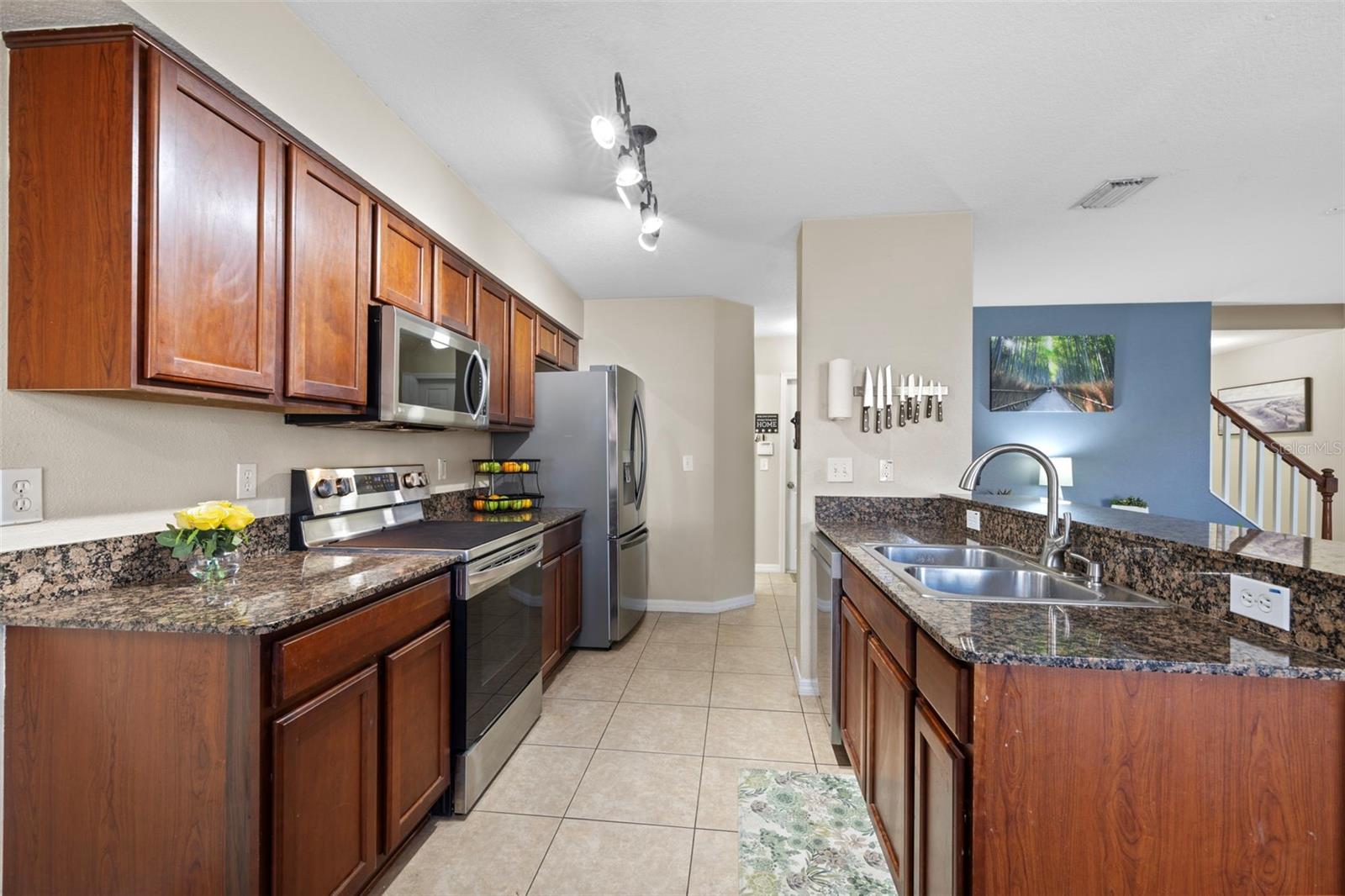 Spacious Kitchen with brand new dishwasher