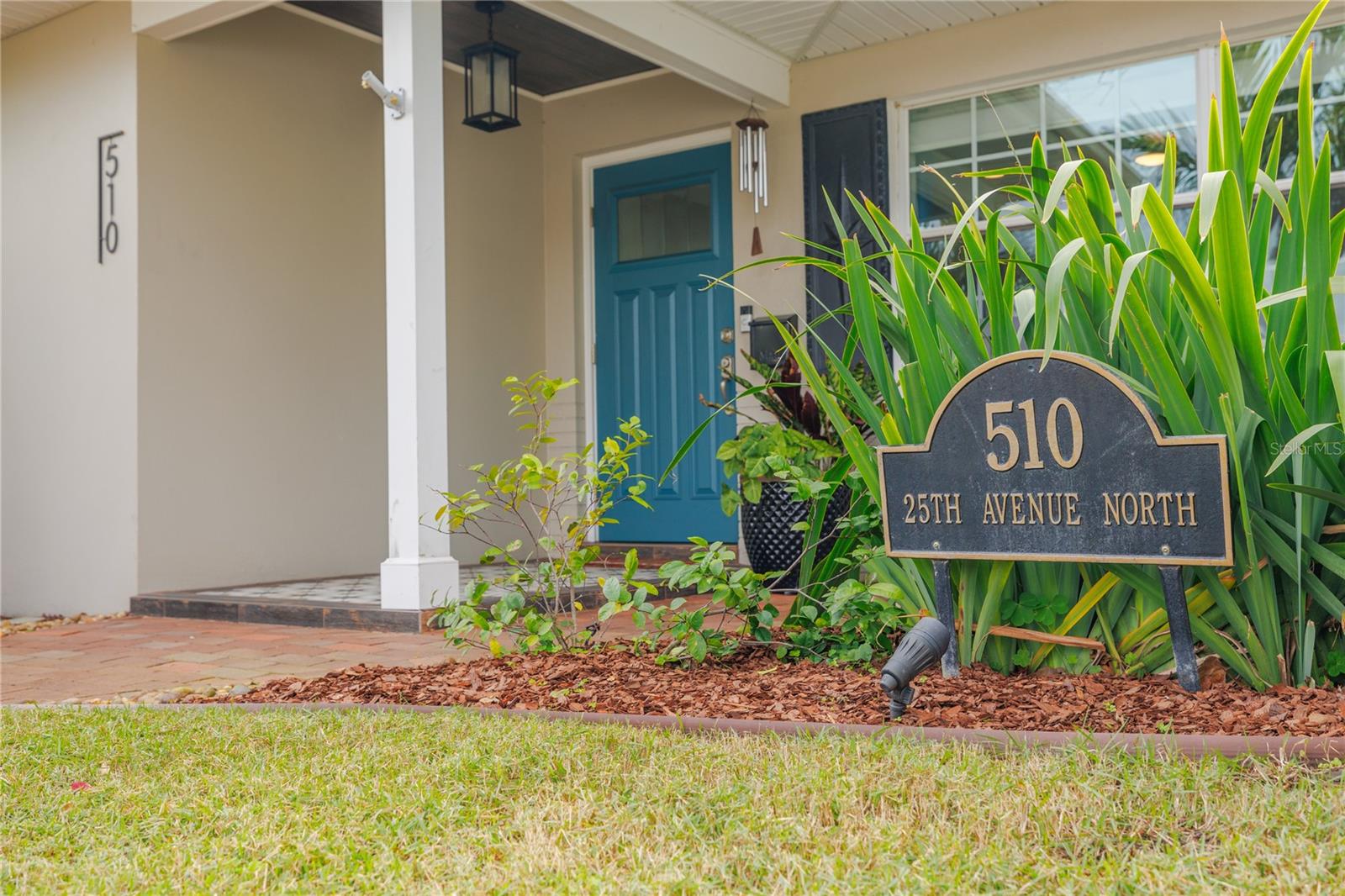 Great curb appeal