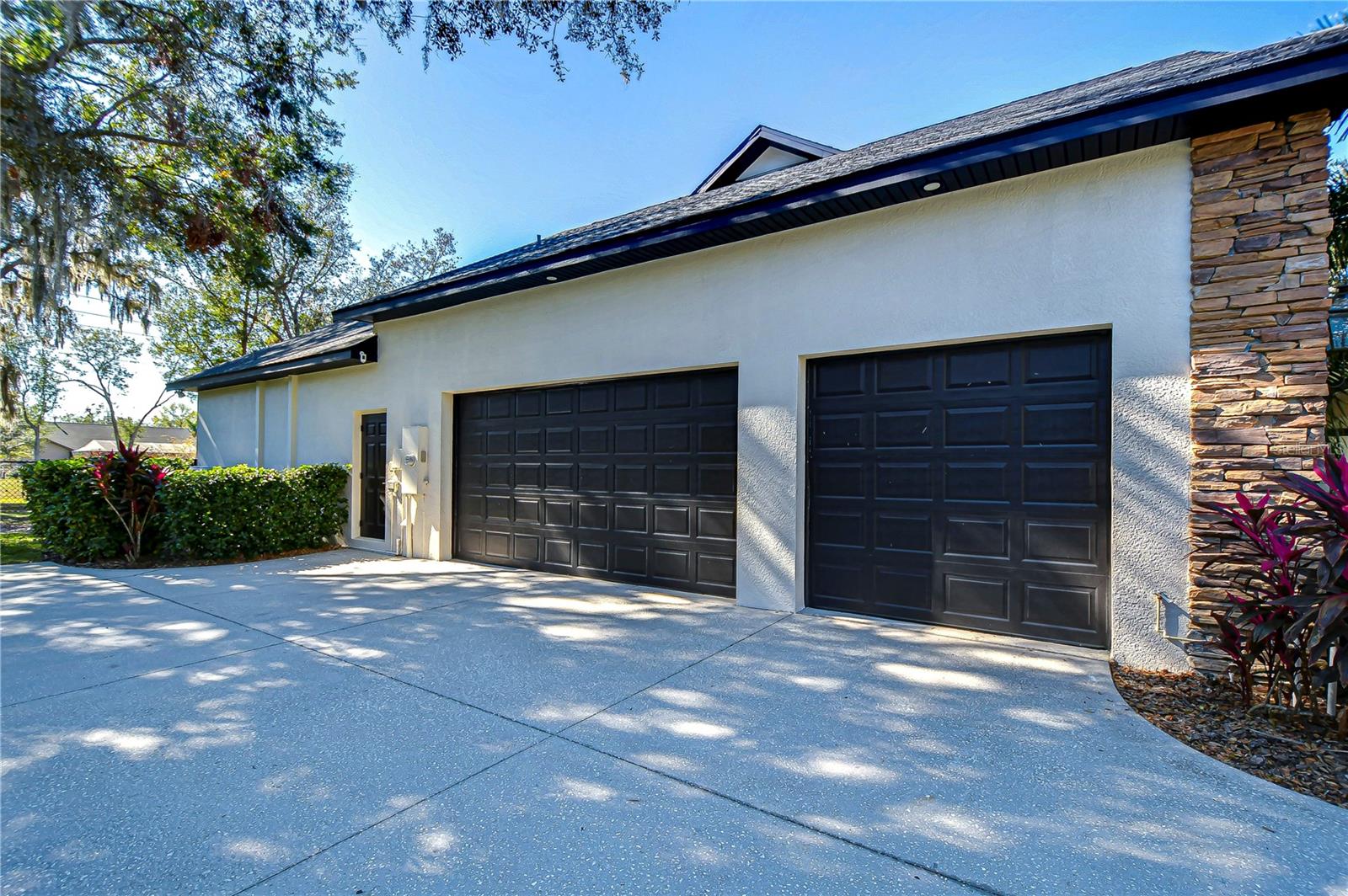 3 car garage space!