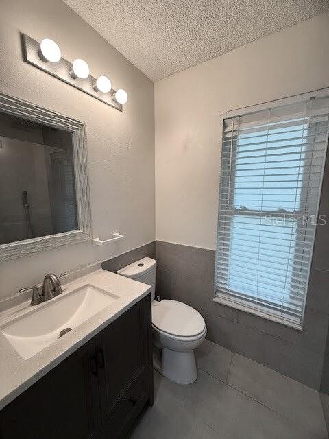 Renovated primary bathroom!