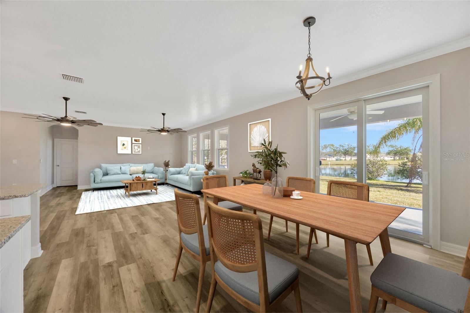 VIRTUALLY STAGED DINING AREA