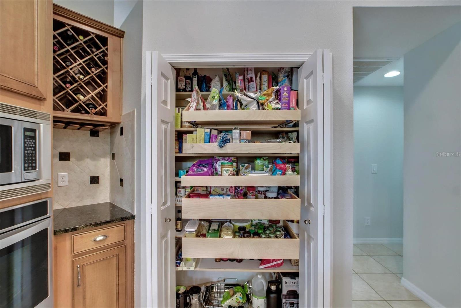 Customized pantry