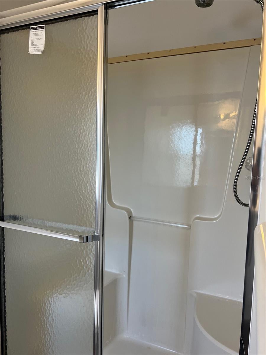 Primary Shower - Walk-In