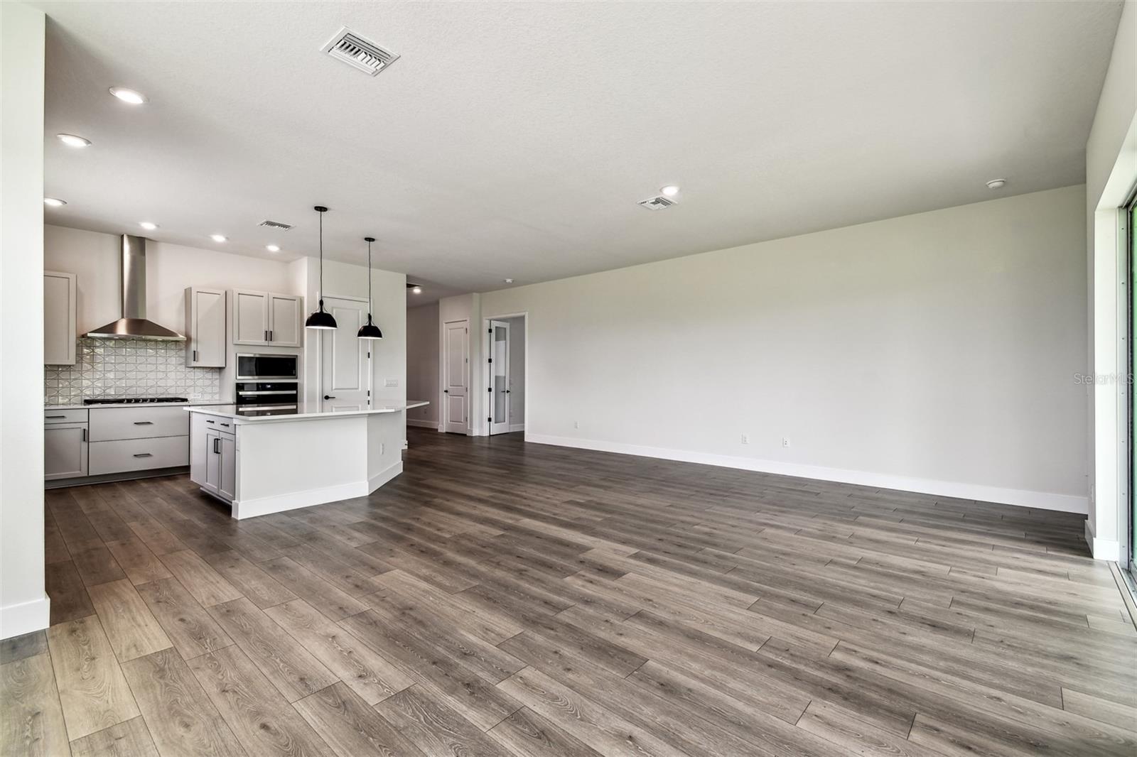 Family & Dining Room