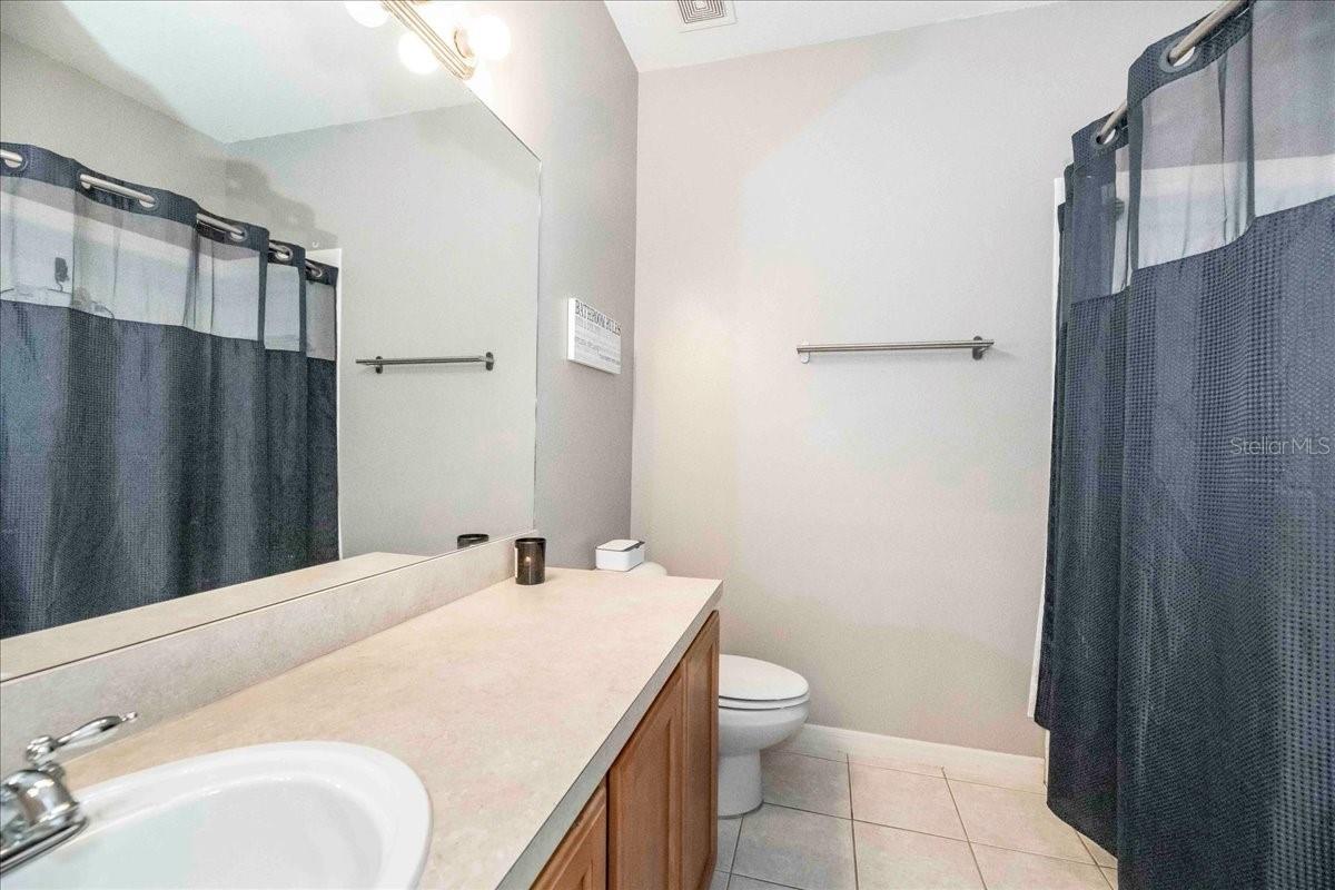 2nd Bathroom