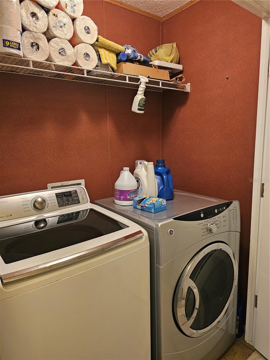 INSIDE LAUNDRY CLOSET