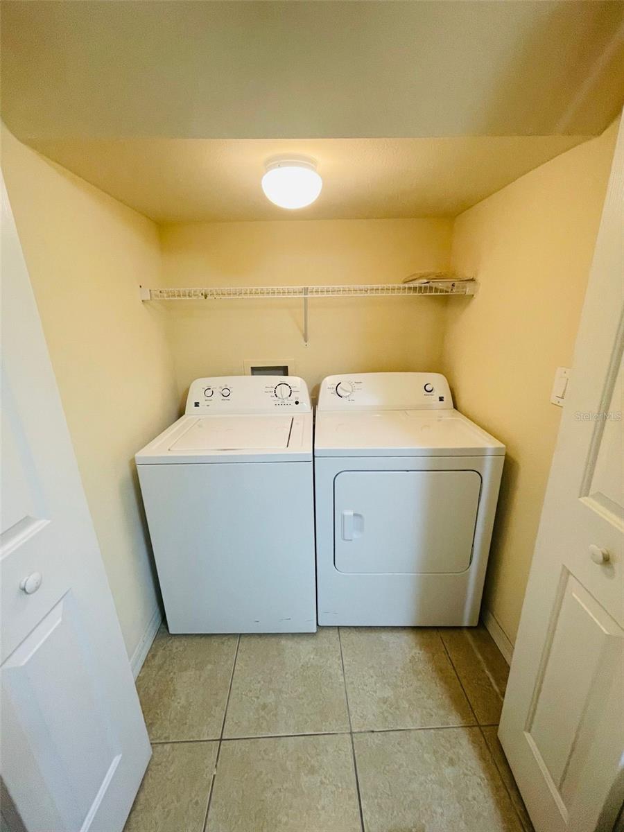 Washer/Dryer Closet