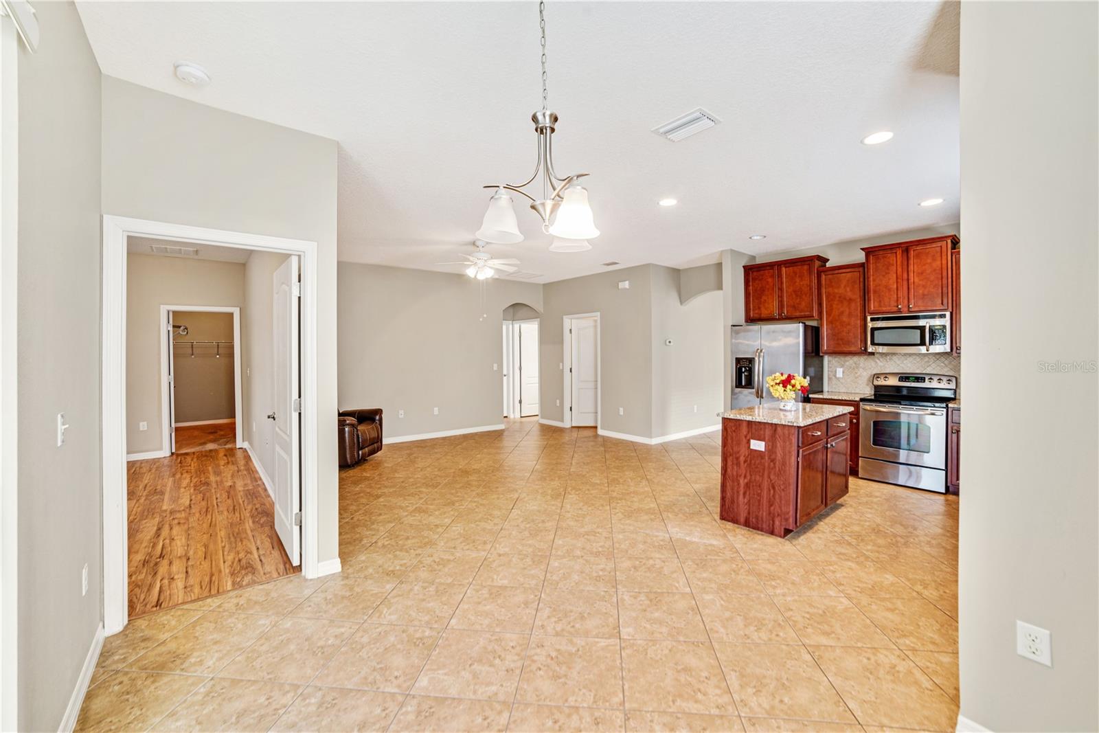 FAMILY AREA ADJOINS THE KITCHEN