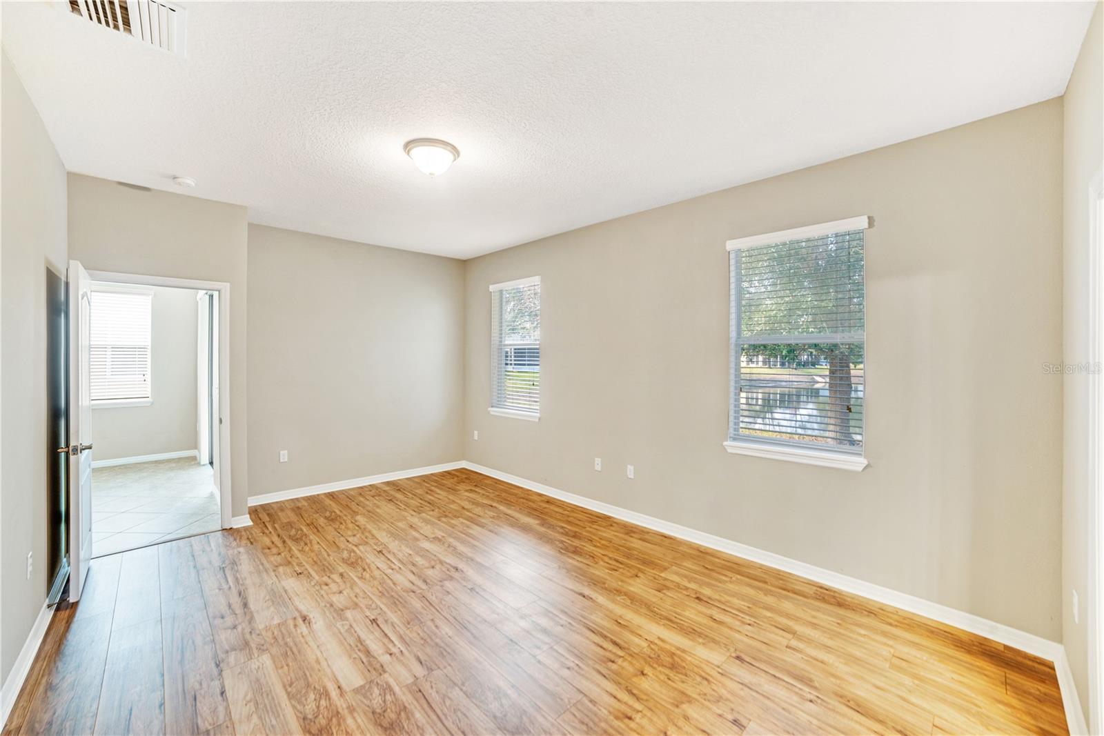 MASTER BEDROOM SHOWING ENTRANCE FROM BREAKFAST AREA