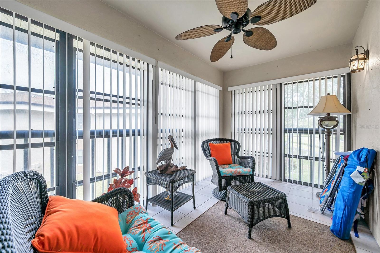 Enclosed screened patio