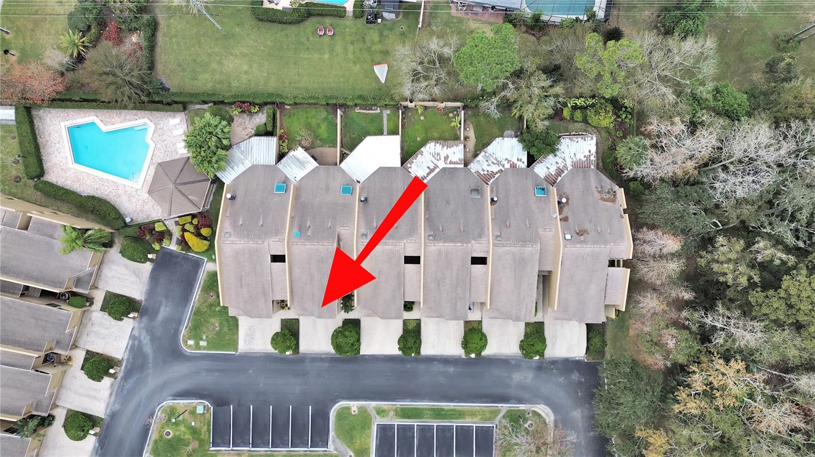 Overhead view of unit with pool.