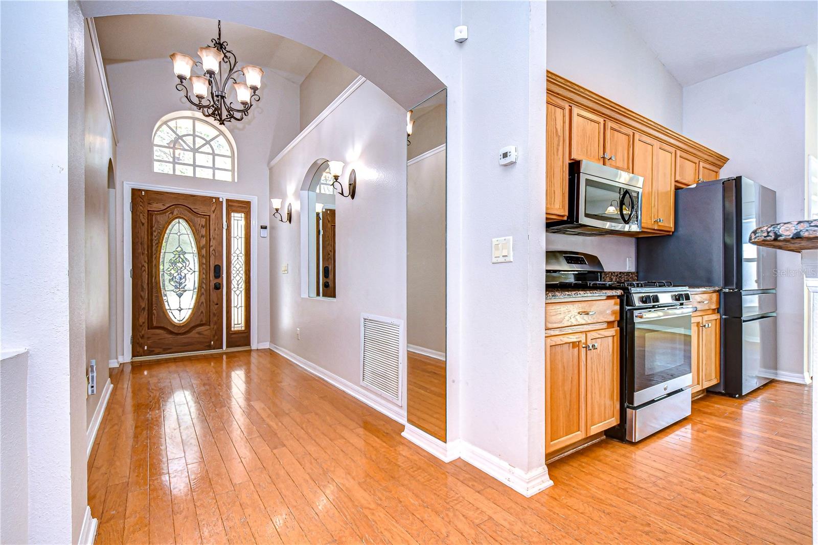 Foyer transitions seamlessly to the kitchen!