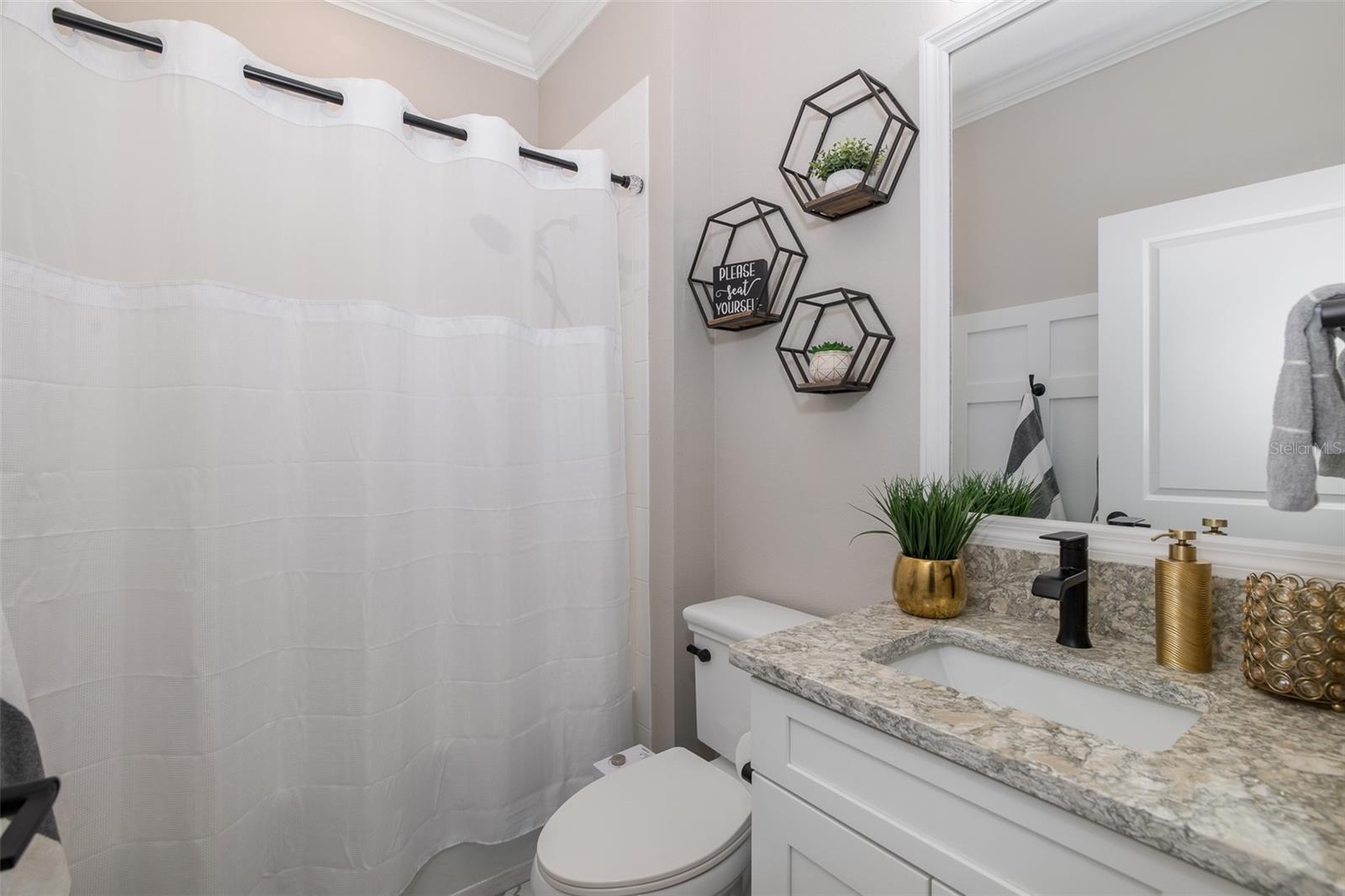 Bath 2 NEW Quartz Counters & Wainscoting!