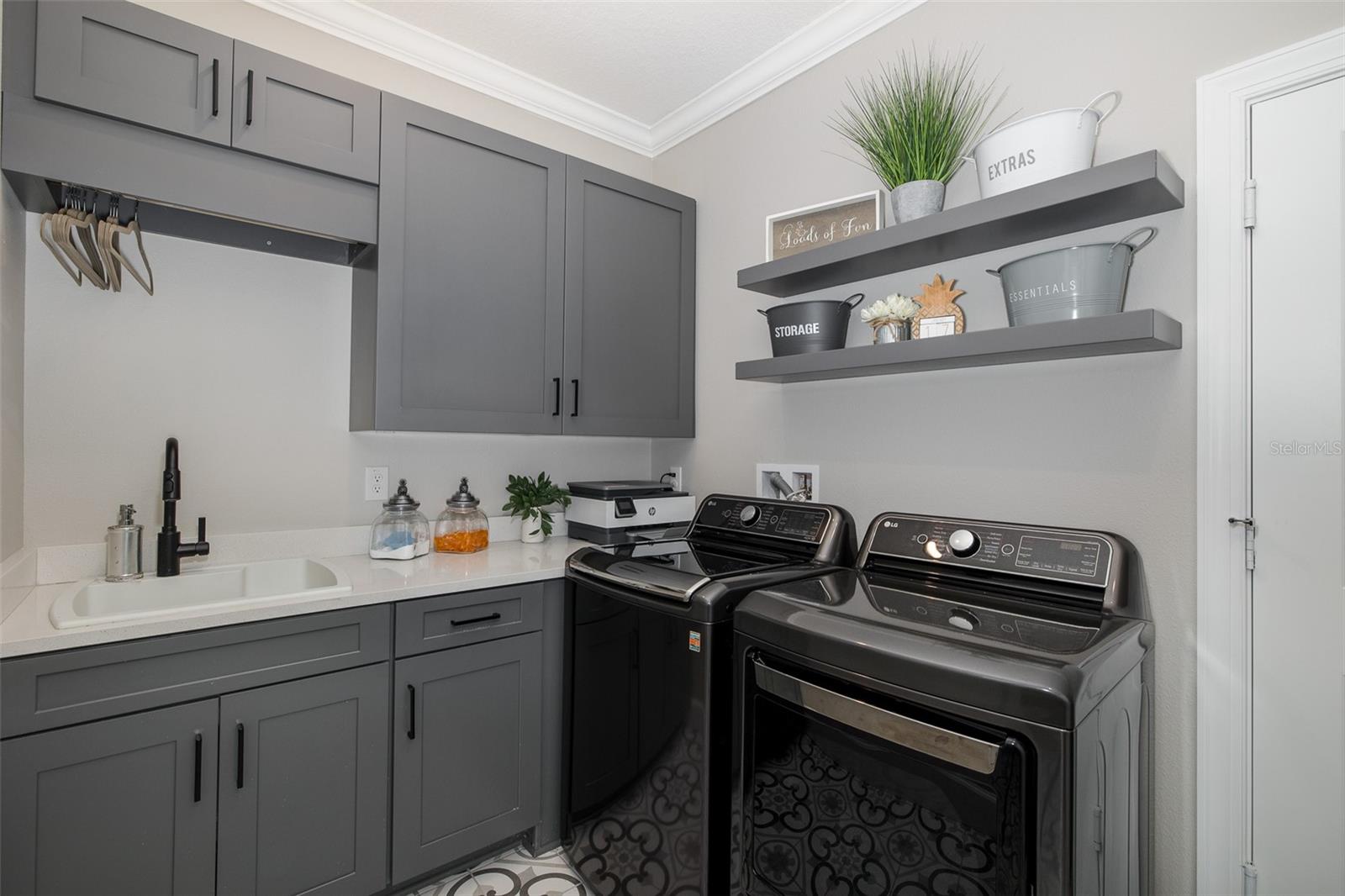 Laundry Room w/NEW Custom Cabinets!