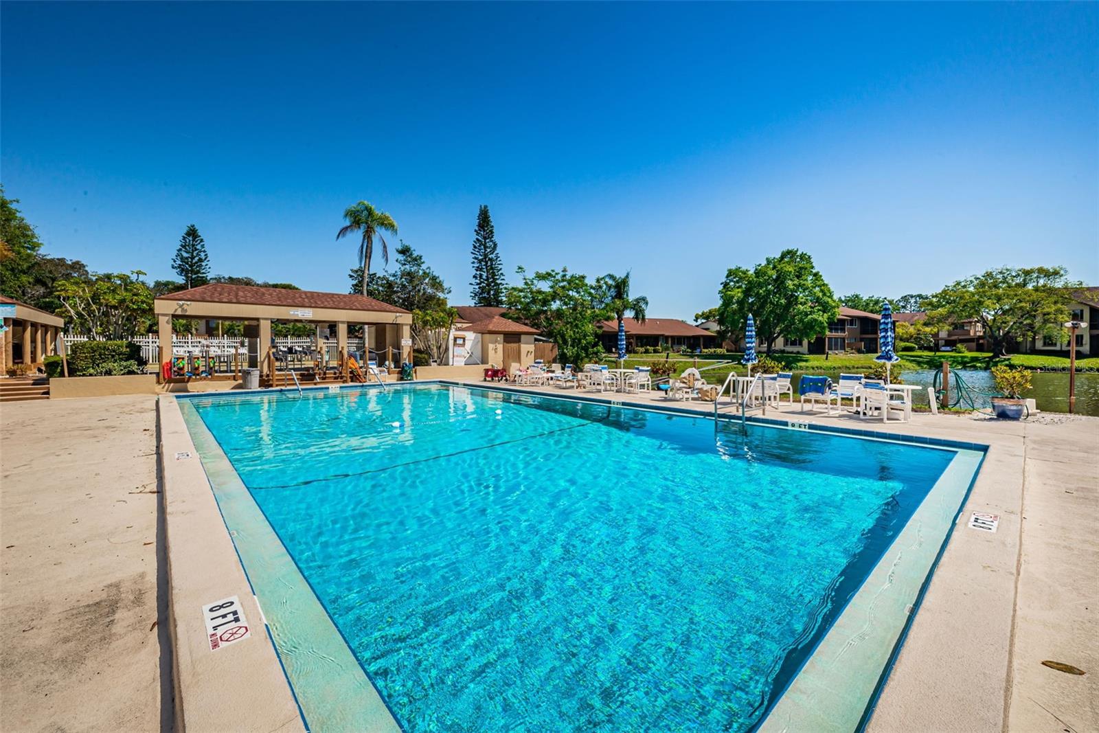 Beacon Lakes 55+ Community Pool