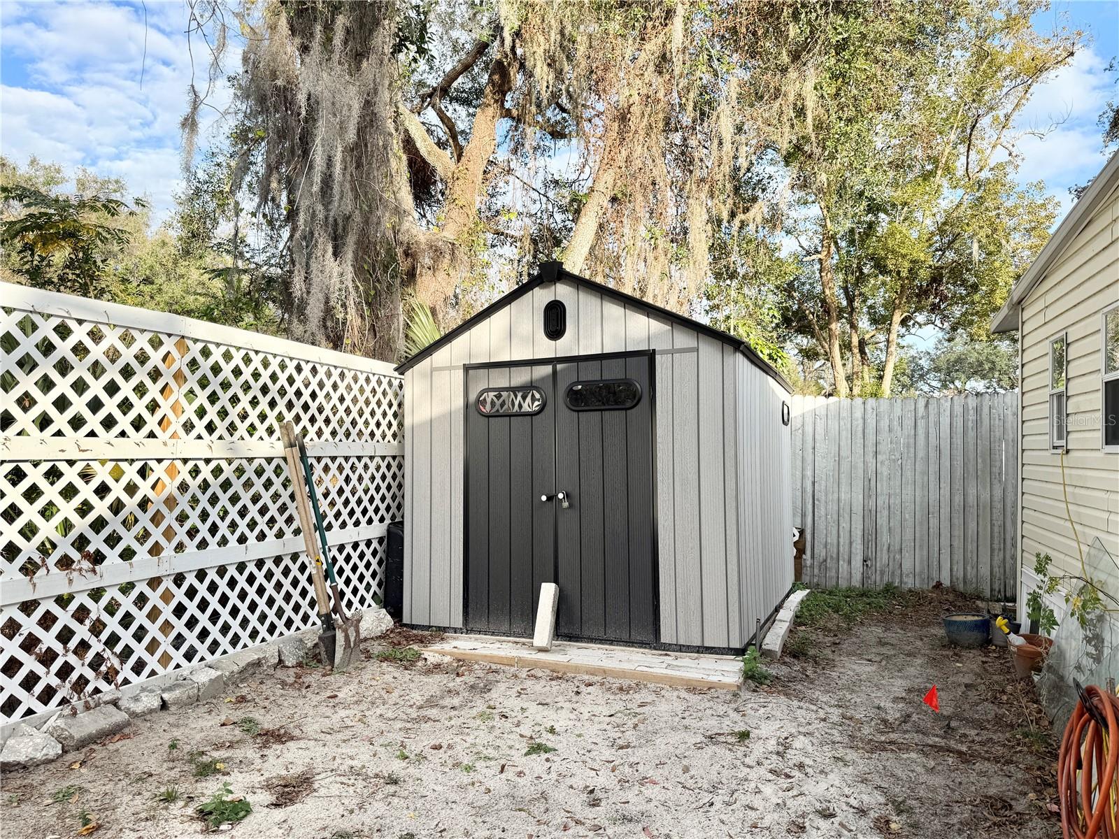 Utility Shed - 8' x 10'