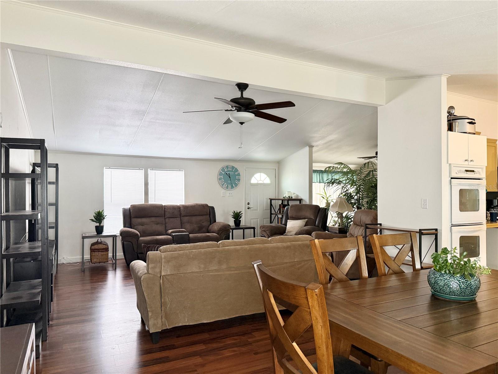 Living Area - Ceiling Fan