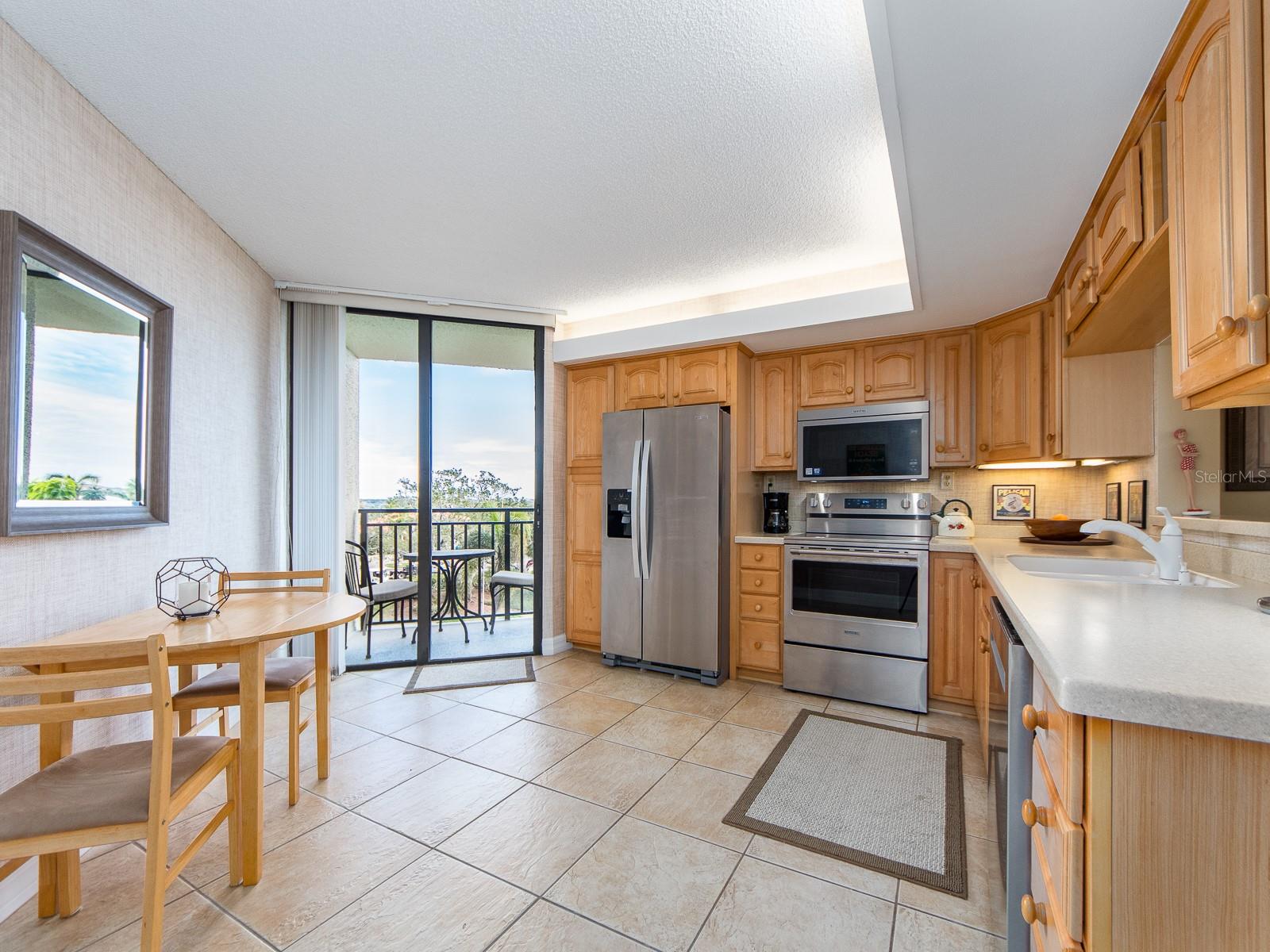 Large kitchen with new appliances and bonus 2nd balcony