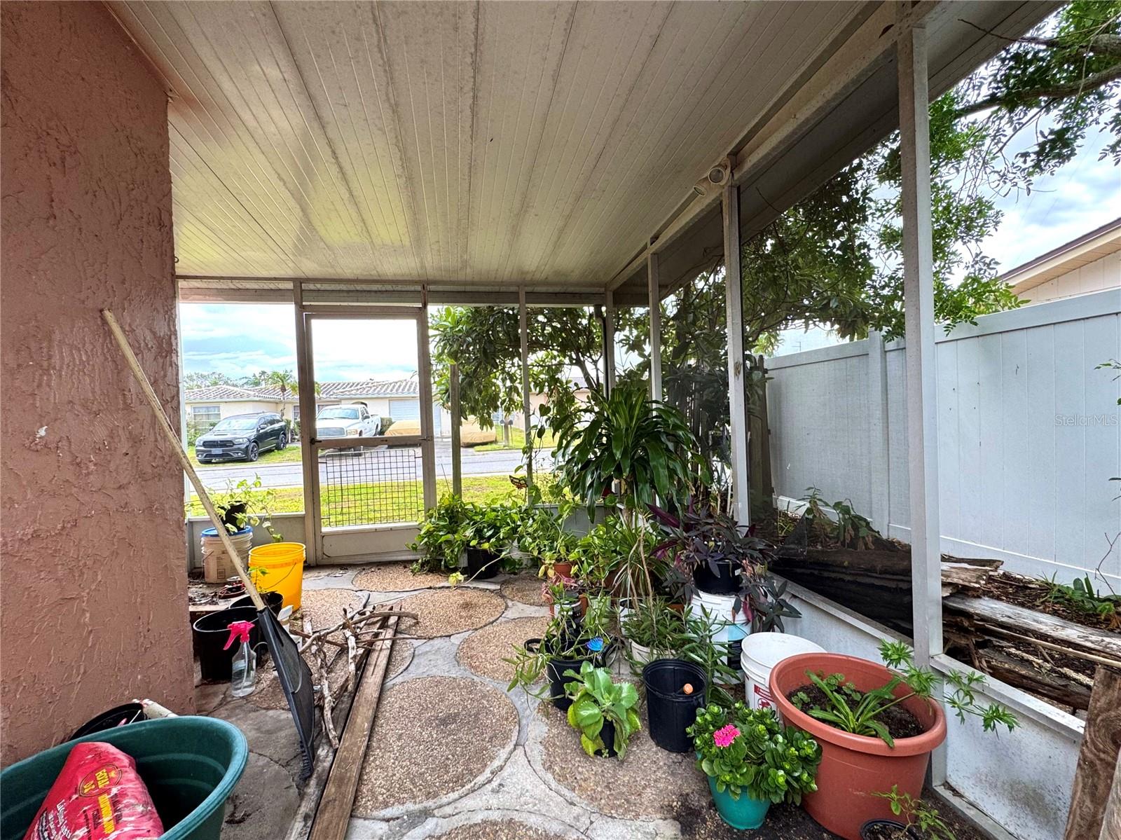 Garden Room/ Outdoor Porch