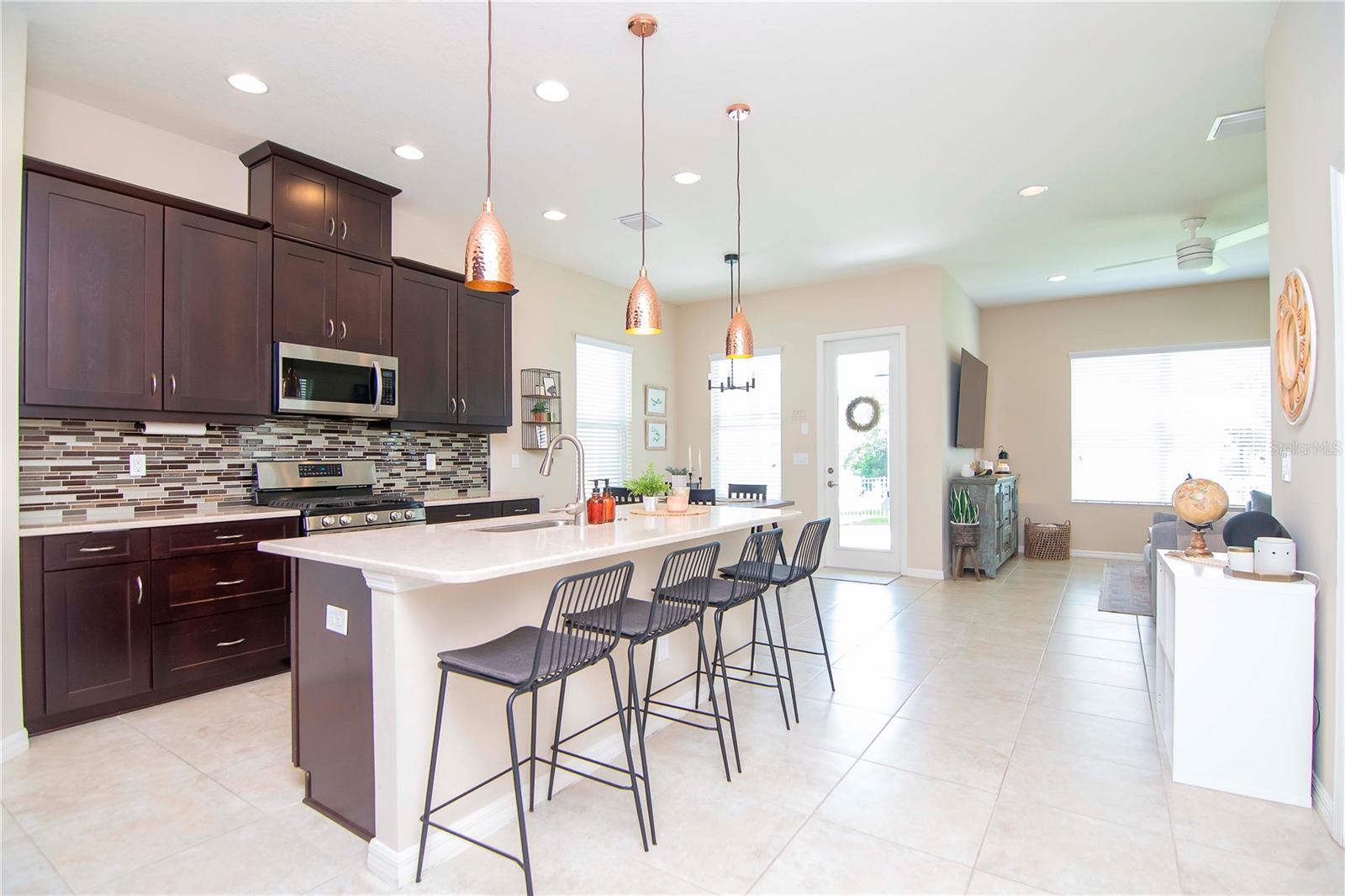 Beautifully updated kitchen