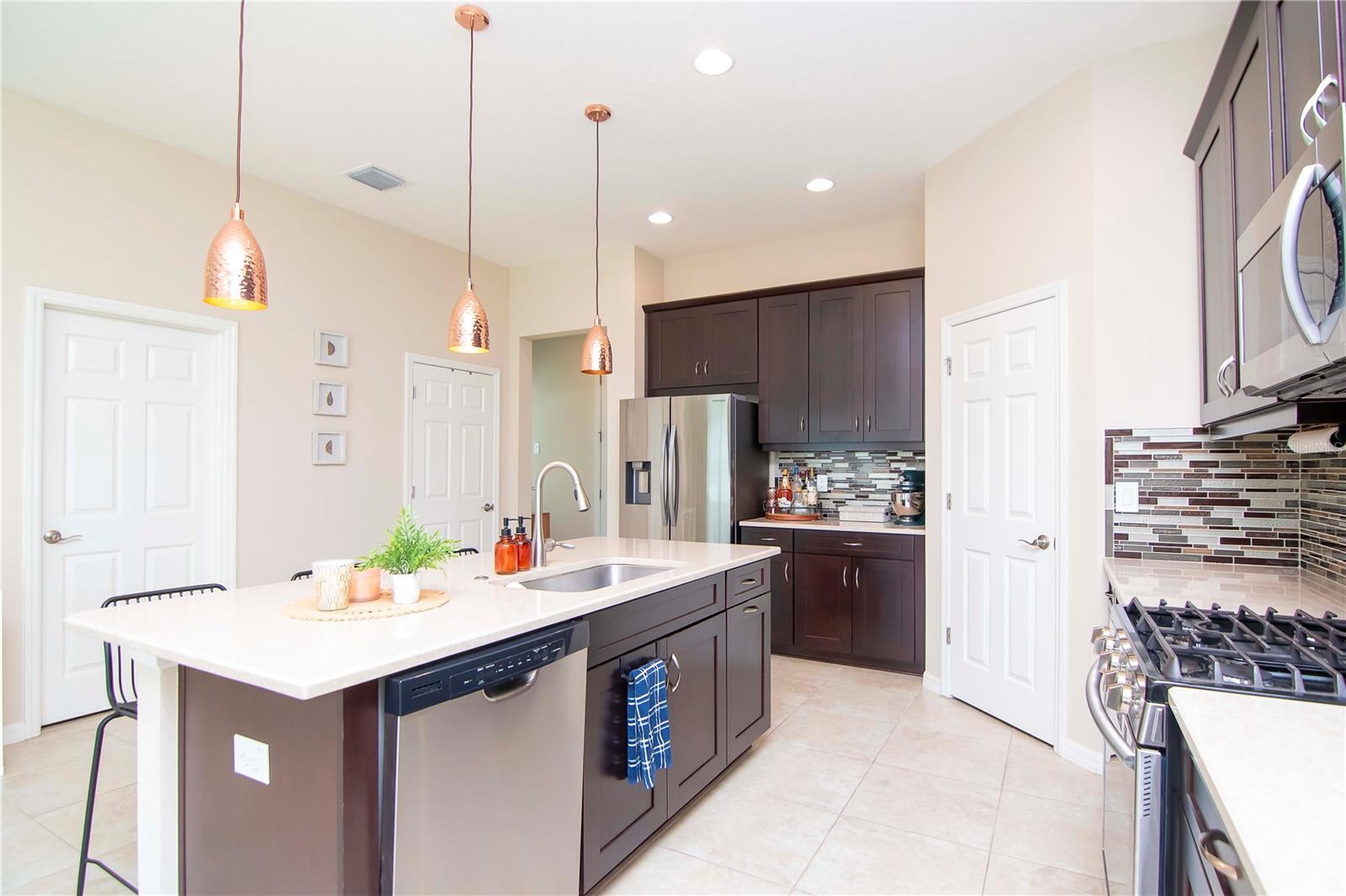 Beautifully updated kitchen