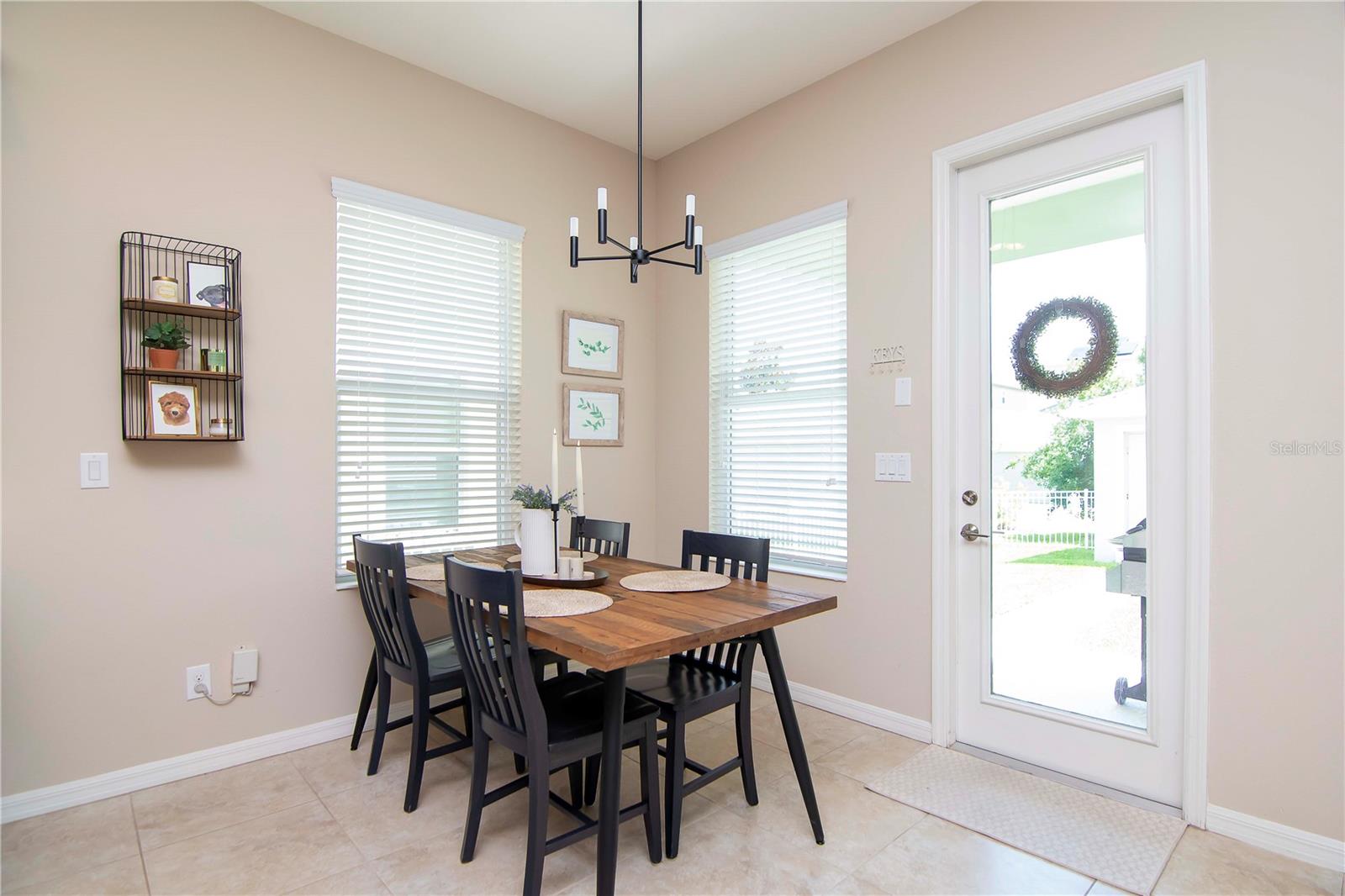 Spacious dining room