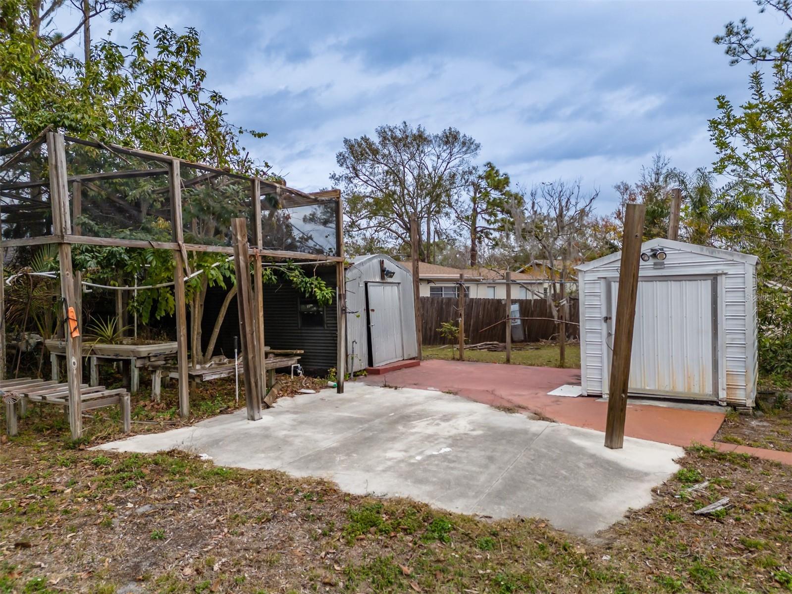 4228 Spring Way Circle, Valrico, Fl 33596 - Sheds & Greenhouses