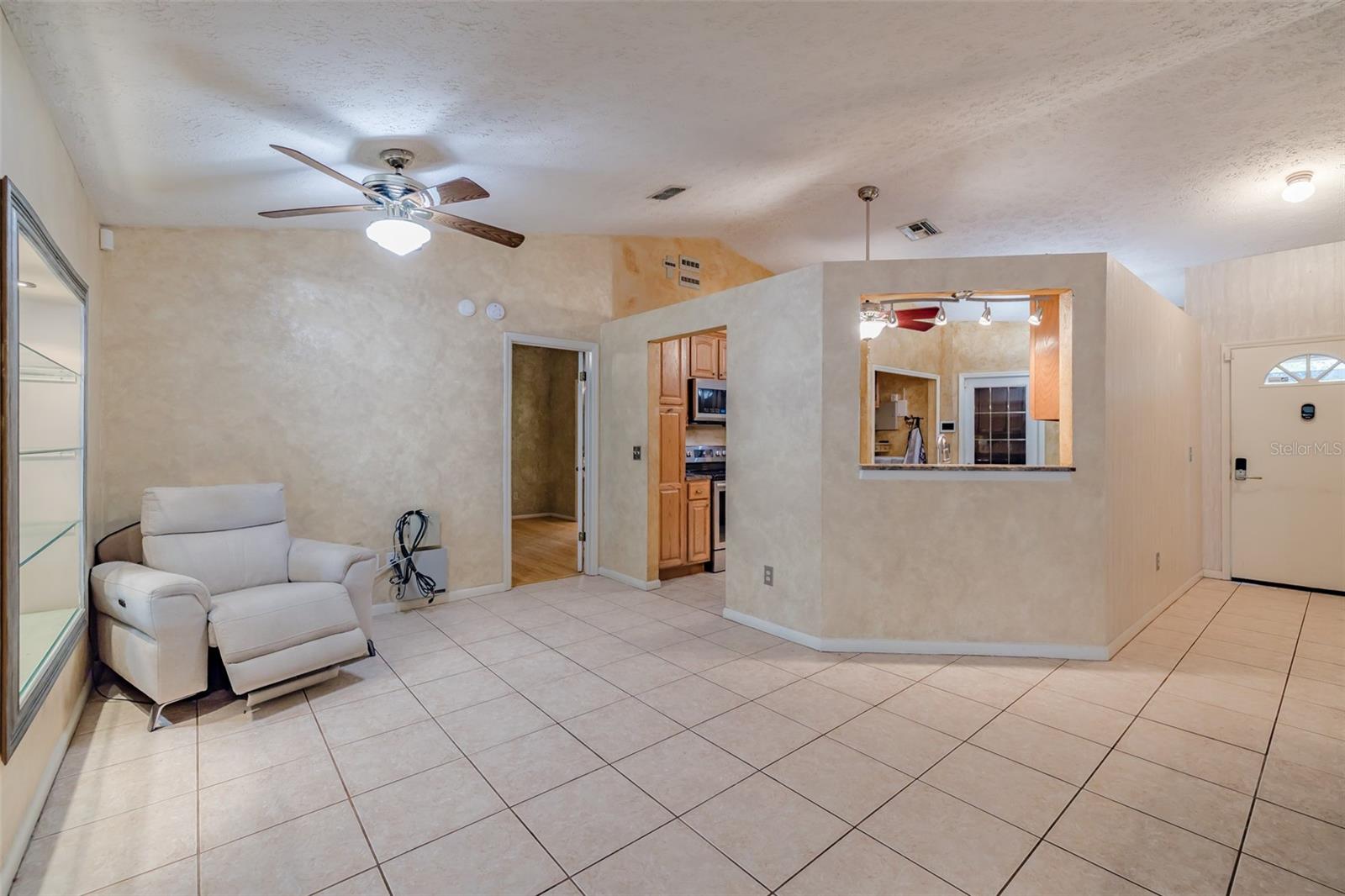 4228 Spring Way Circle, Valrico, Fl 33596 - Dining Rm/Breakfast nook