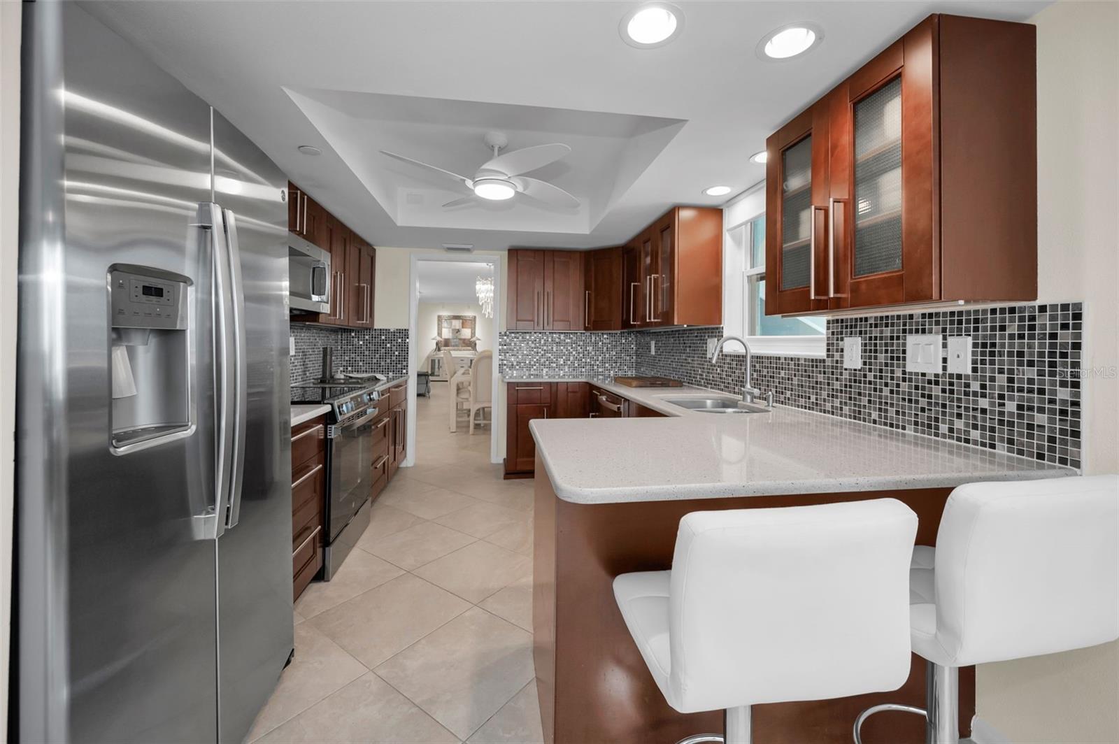 Elegant Kitchen with New Stainless Steel appliances