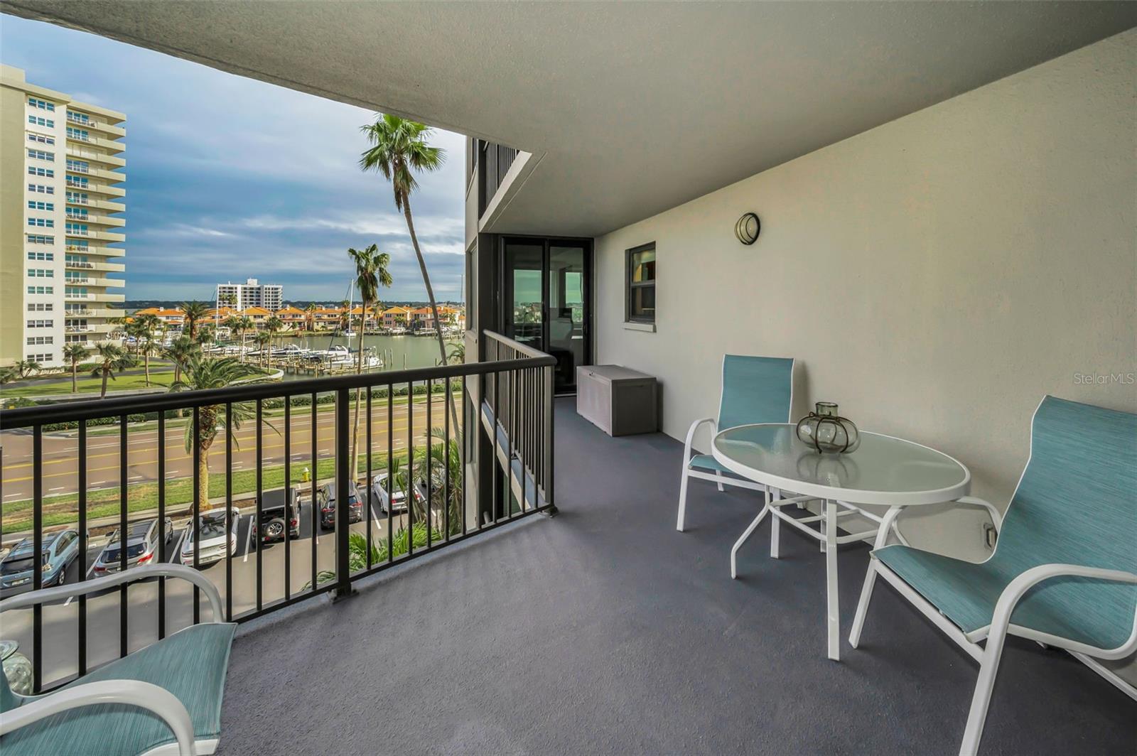 Wraparound balcony off the Living Area and Sunroom!