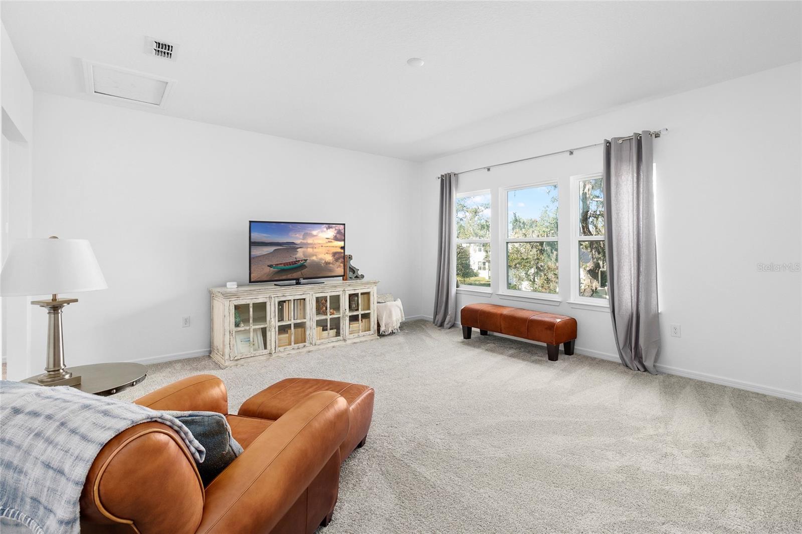 Upstairs Loft / Bonus Room