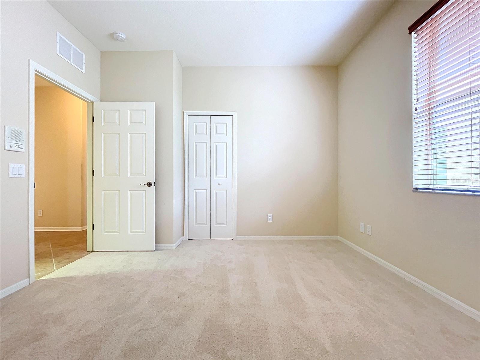 3rd bedroom with new carpet