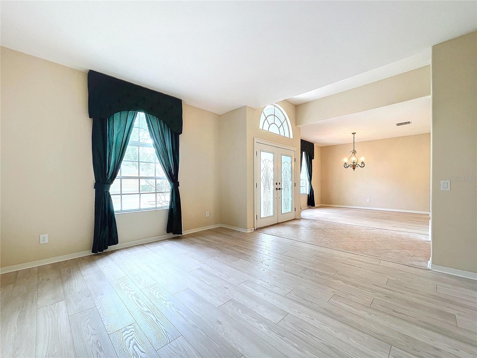 New laminate flooring in living and dining room