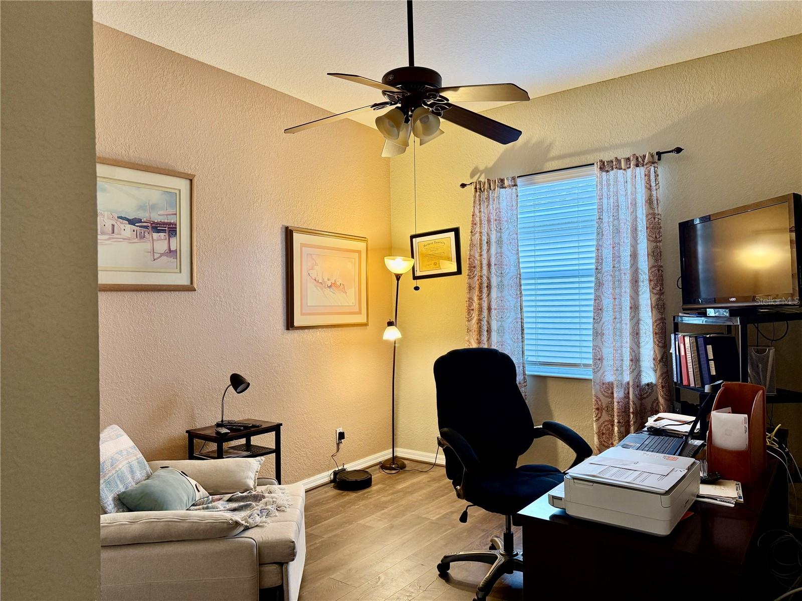 2nd Bedroom/Office