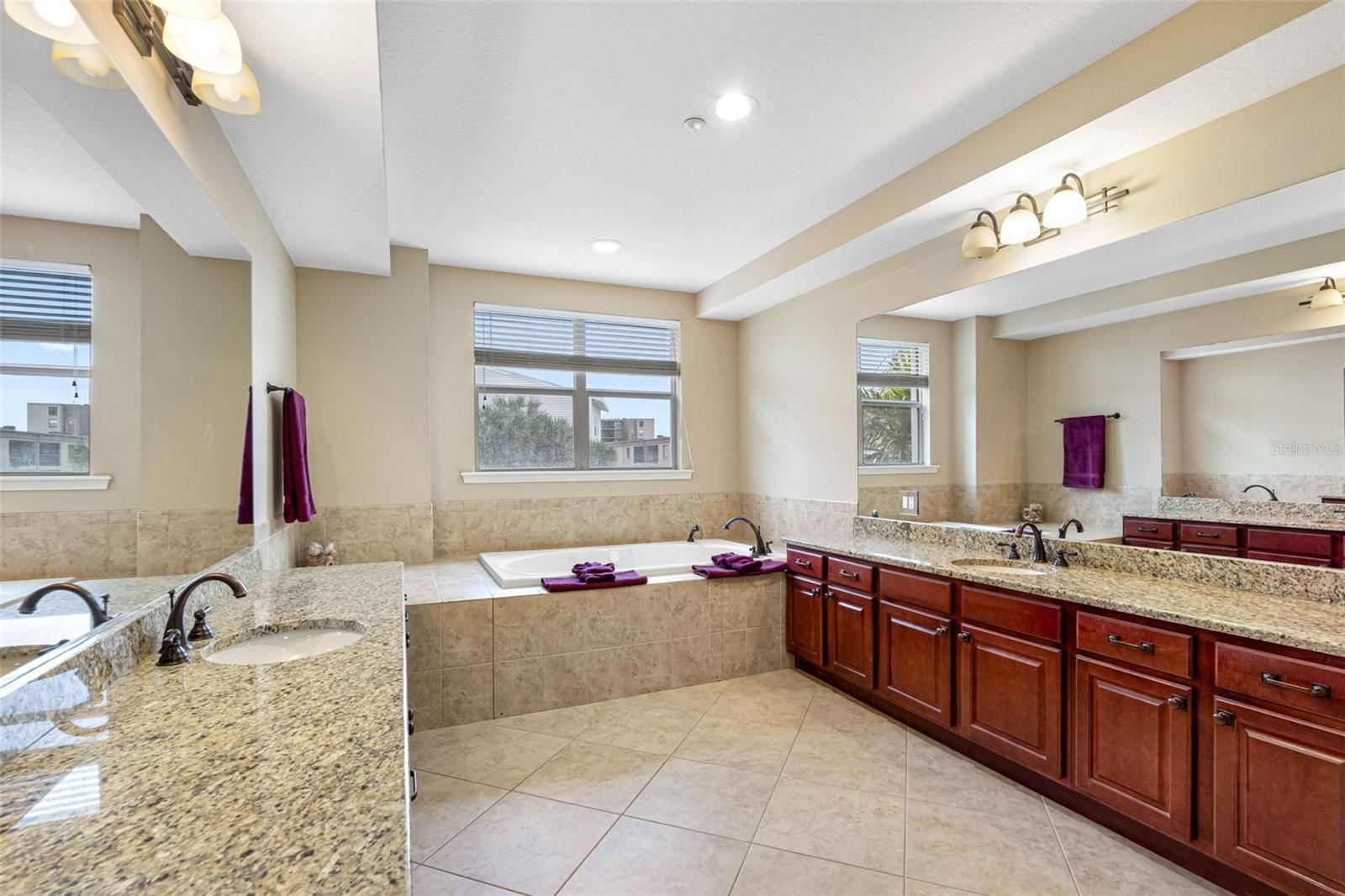 .. Wonderful Spa Soaking Tub . Let the Family have the Great Room while you recharge in Your Master Suite..