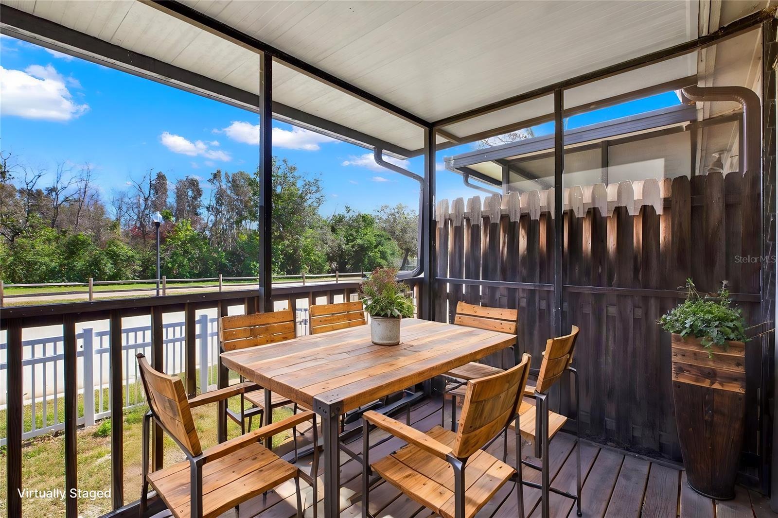 VS Back screened enclosed patio - NO rear neighbors- over looking the Horse trail