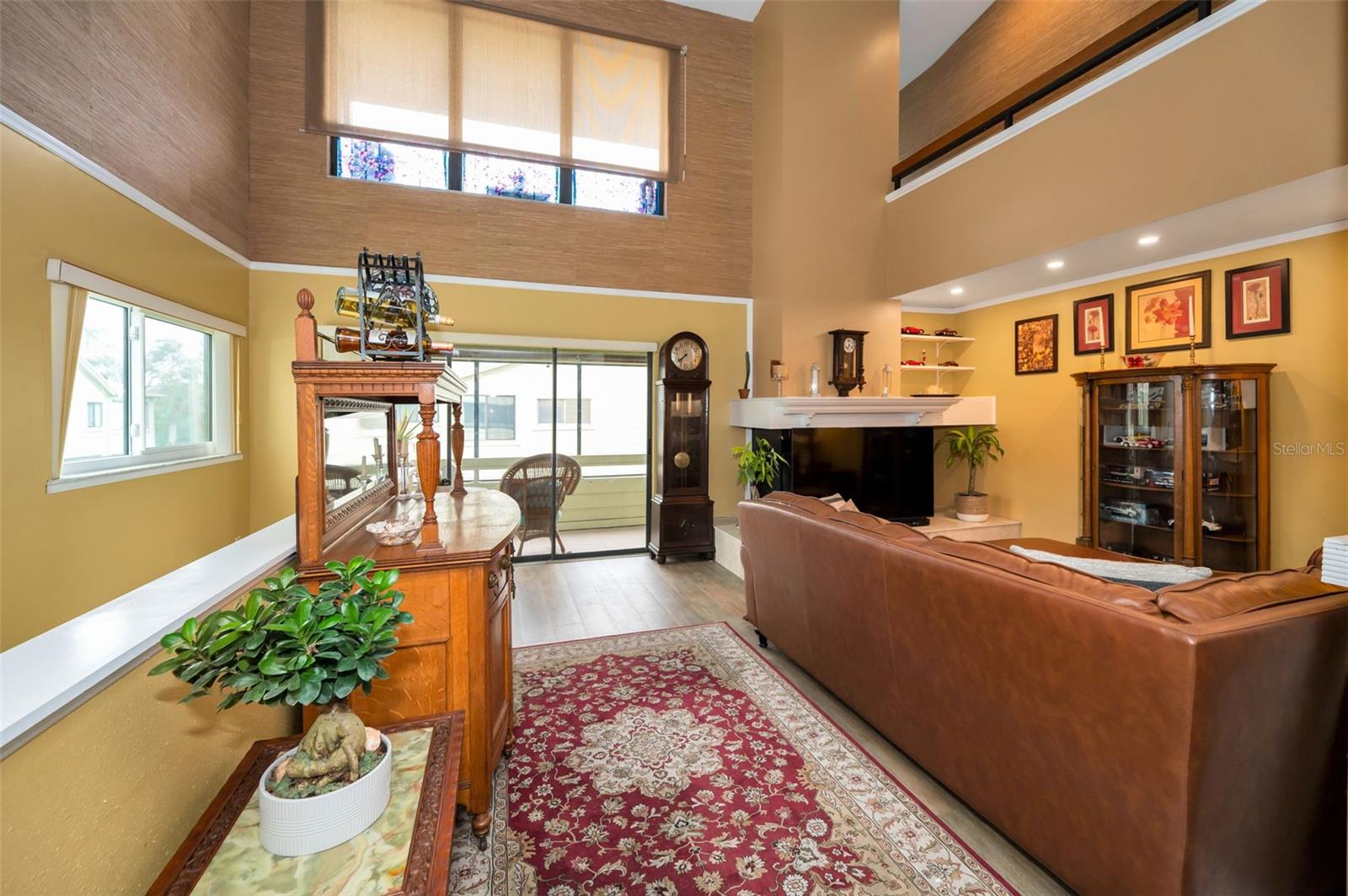 See Third Floor Loft Walk from Primary Suite