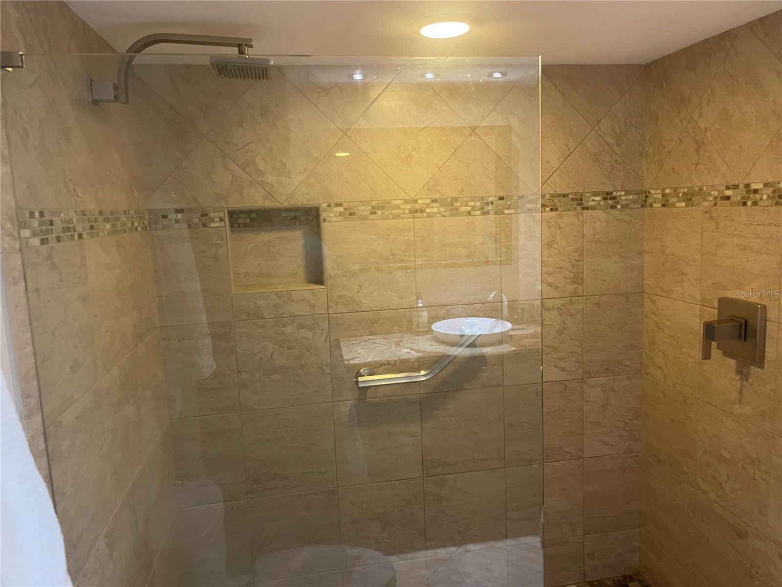 MASTERBATH WALK IN SHOWER DOWNSTAIRS