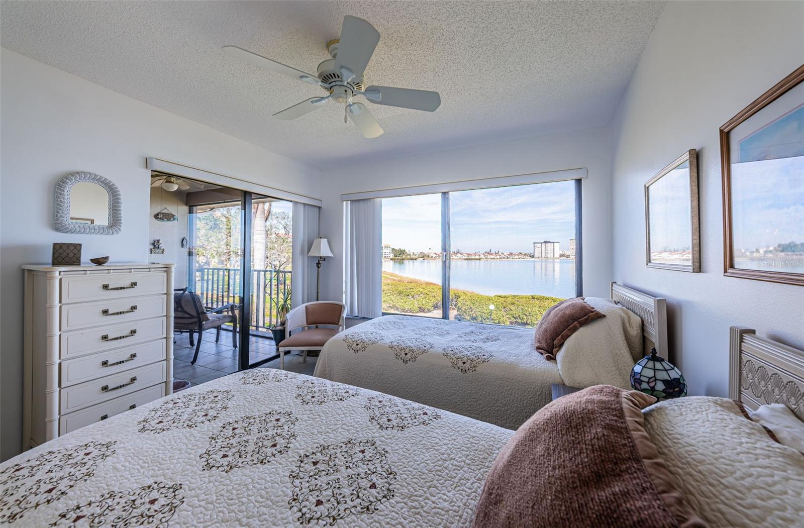 Guest bedroom