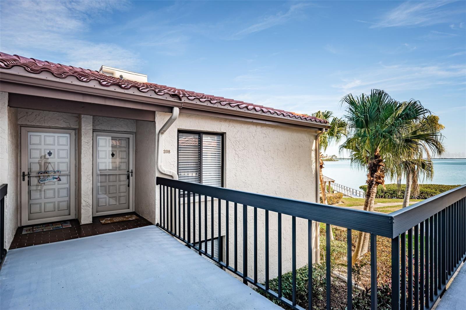 Exterior entryway to 2nd level villa