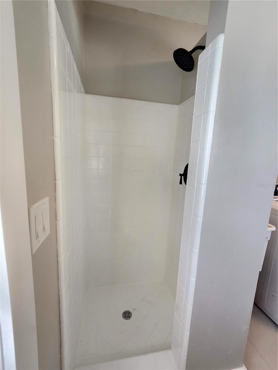 Bonus shower stall