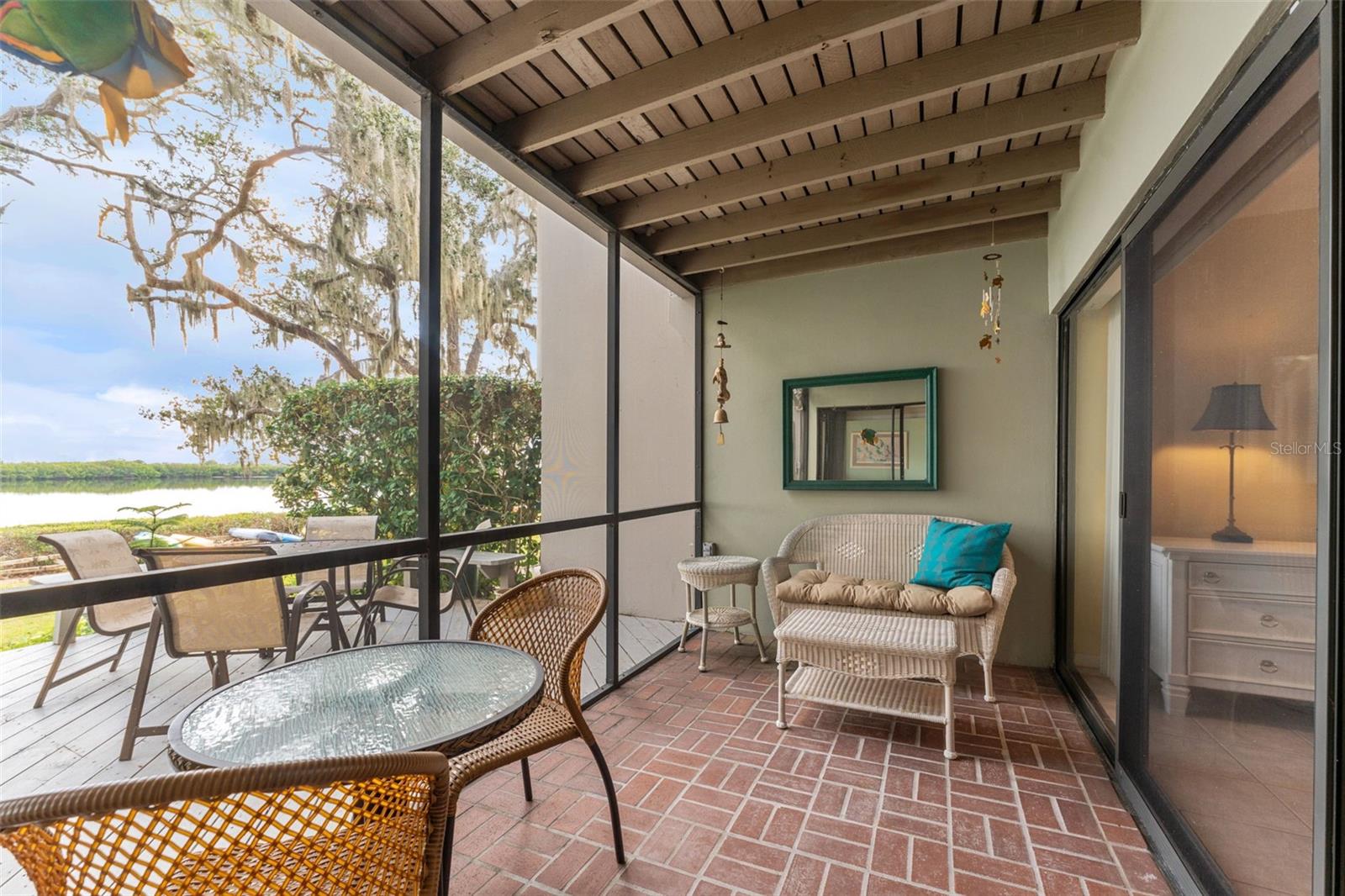 Screened In Back Porch!