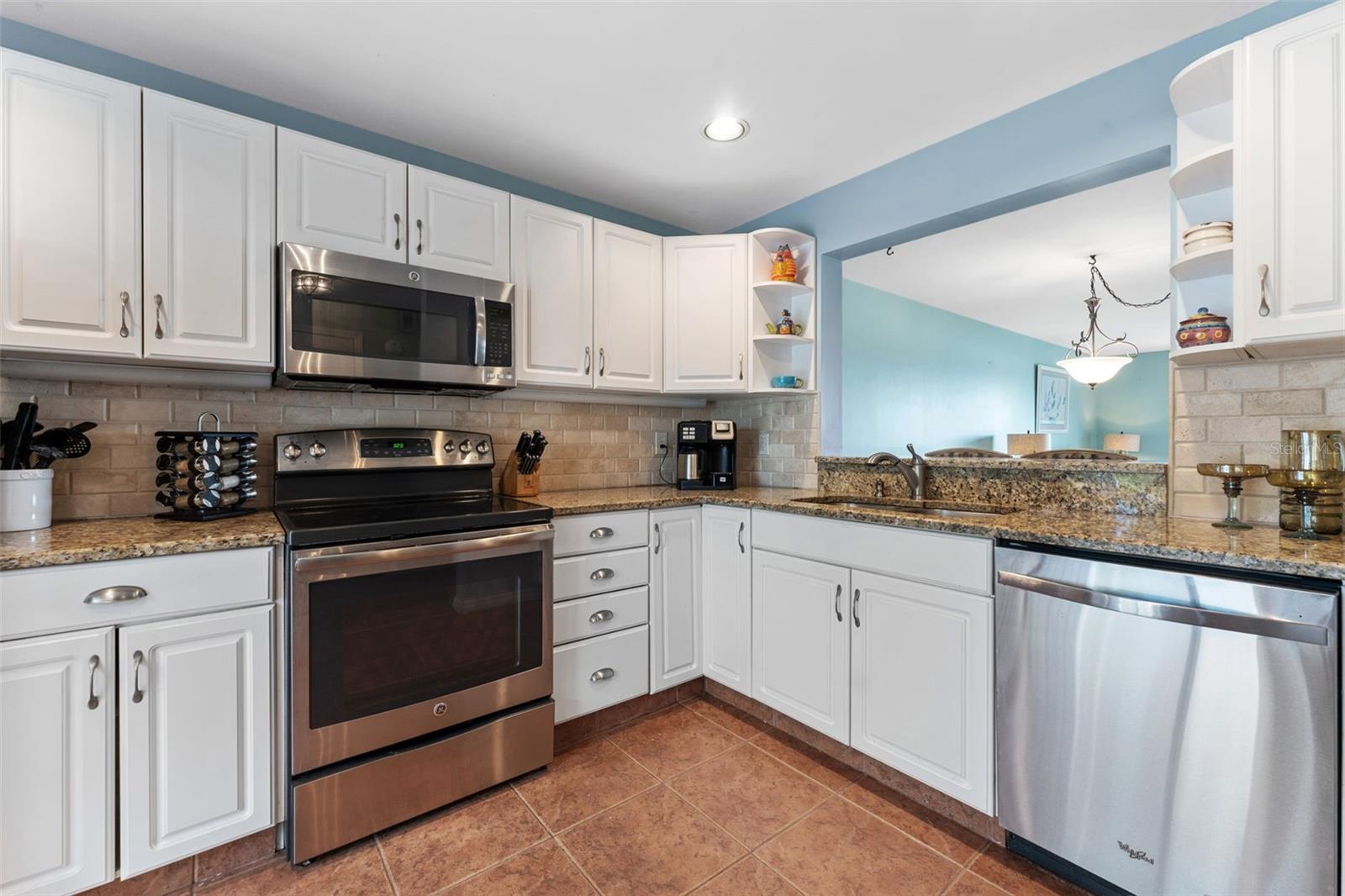 Granite Counter Tops!