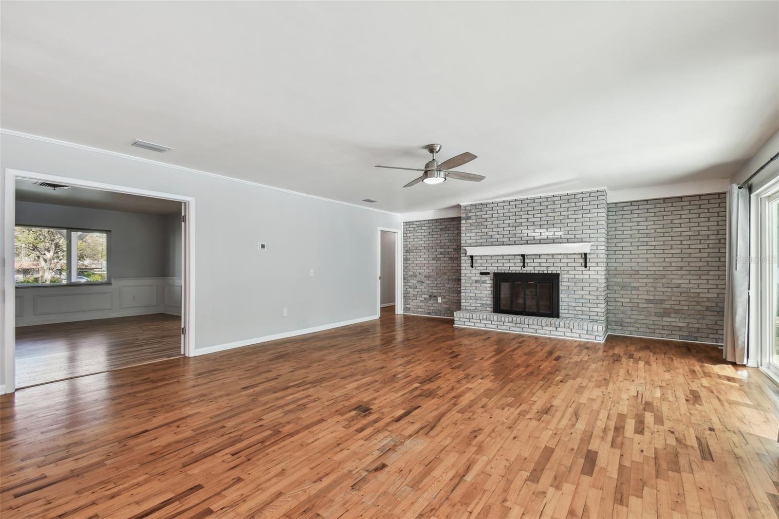 living room, facing the great room